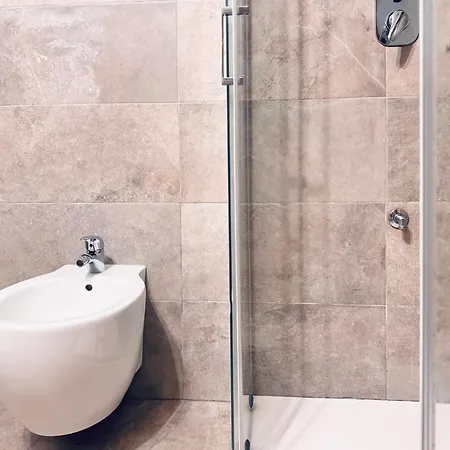 Casa Con Giardino E Accesso Indipendente *