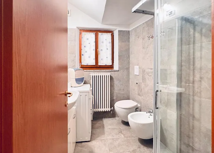 Casa Con Giardino E Accesso Indipendente Appartamento