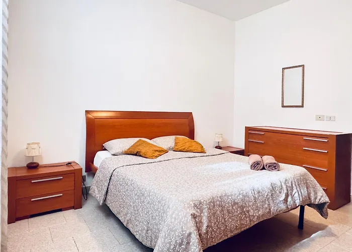 Casa Con Giardino E Accesso Indipendente