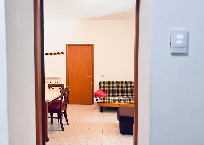 Appartamento Casa Con Giardino E Accesso Indipendente