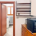 Casa Con Giardino E Accesso Indipendente *