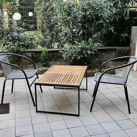 Casa Con Giardino E Accesso Indipendente Apartmán